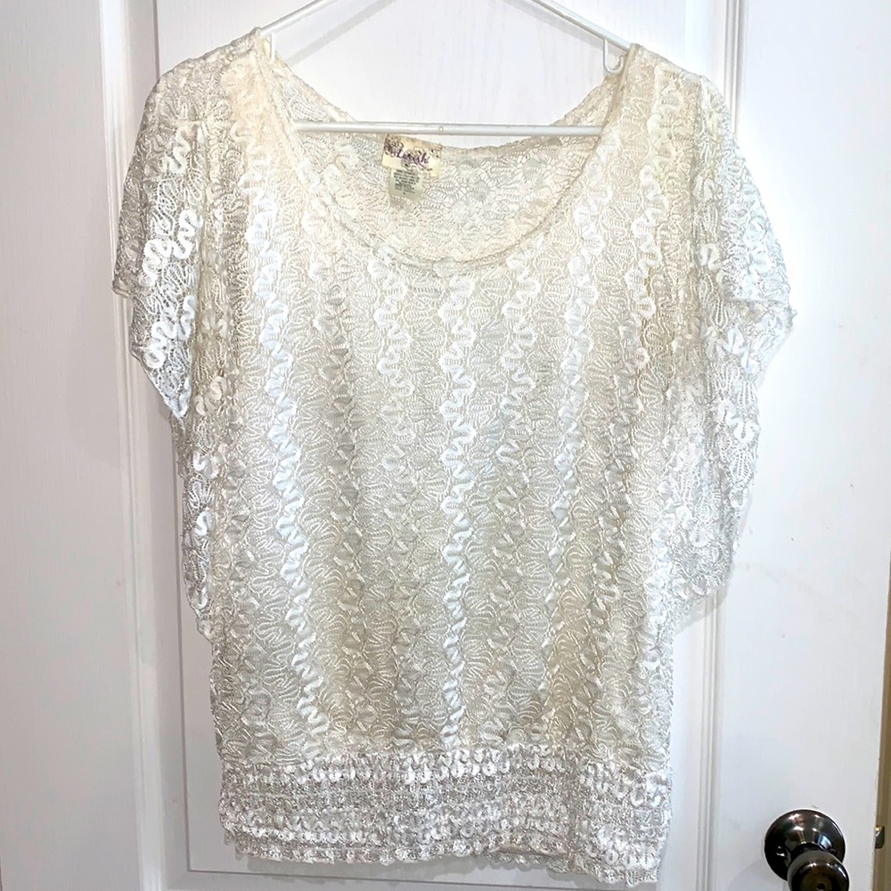 Large Lavish white laced top with tank top underlay